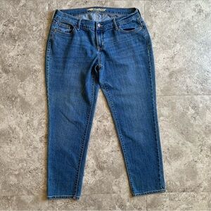 Old Navy The Boyfriend Jeans Size 6